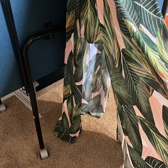 Show me your mumu size extra small  Bronte open side dress - Picture 6 of 6